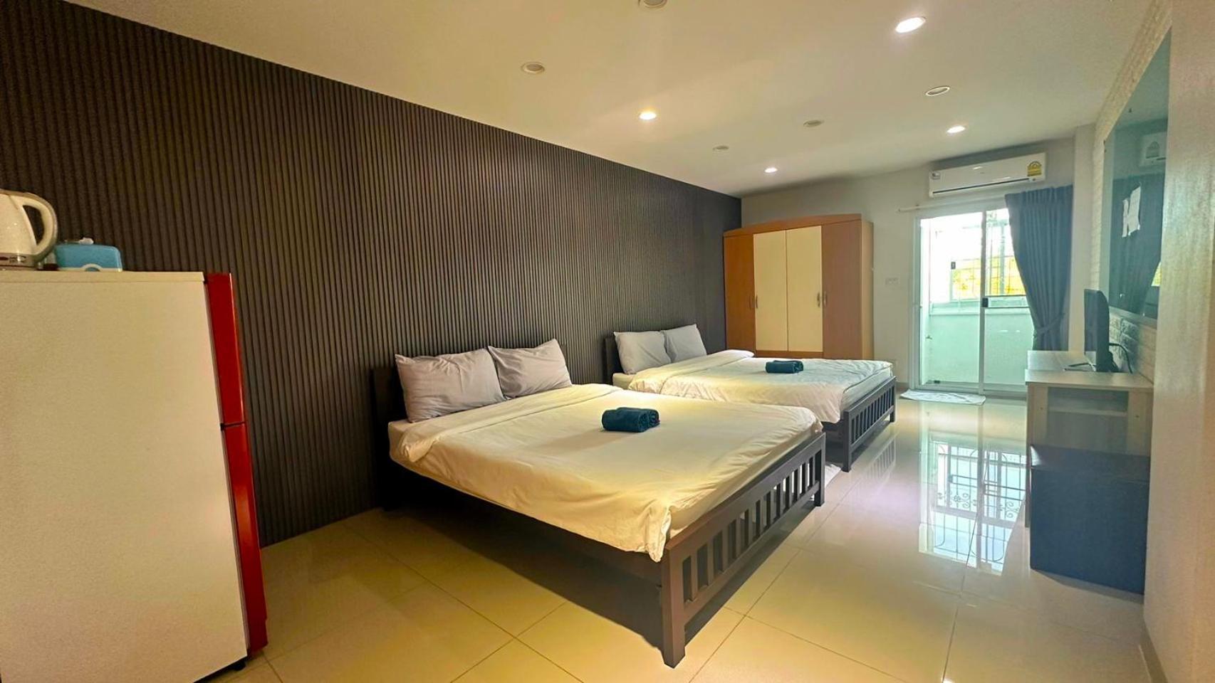 At Ease Hotel Suvarnabhumi Bang Phli Екстер'єр фото