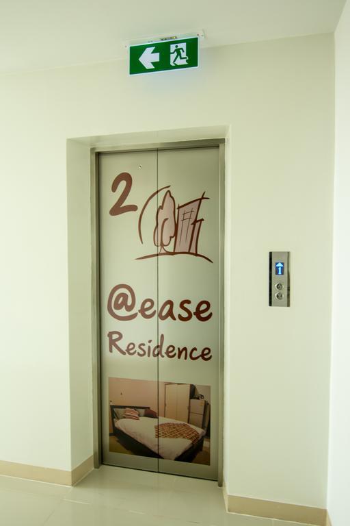 At Ease Hotel Suvarnabhumi Bang Phli Екстер'єр фото